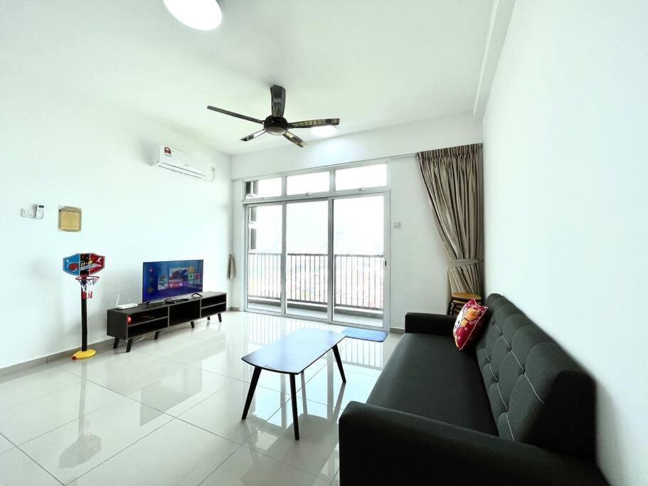 Urban Home-Swimming Pool-City Center Malacca Kültér fotó