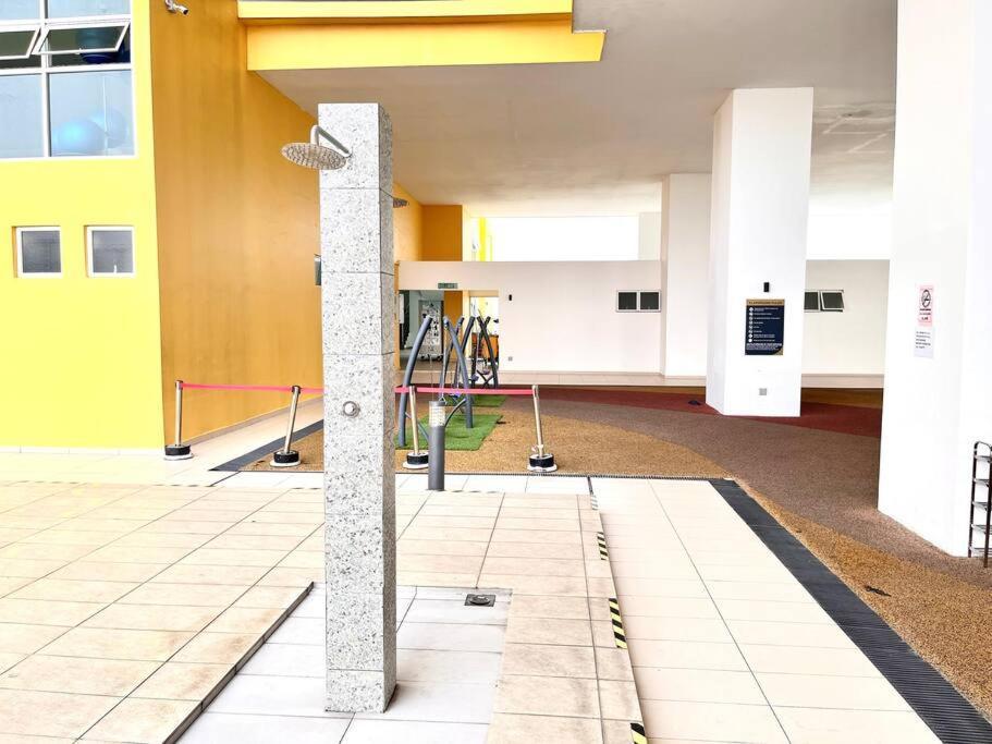 Urban Home-Swimming Pool-City Center Malacca Kültér fotó