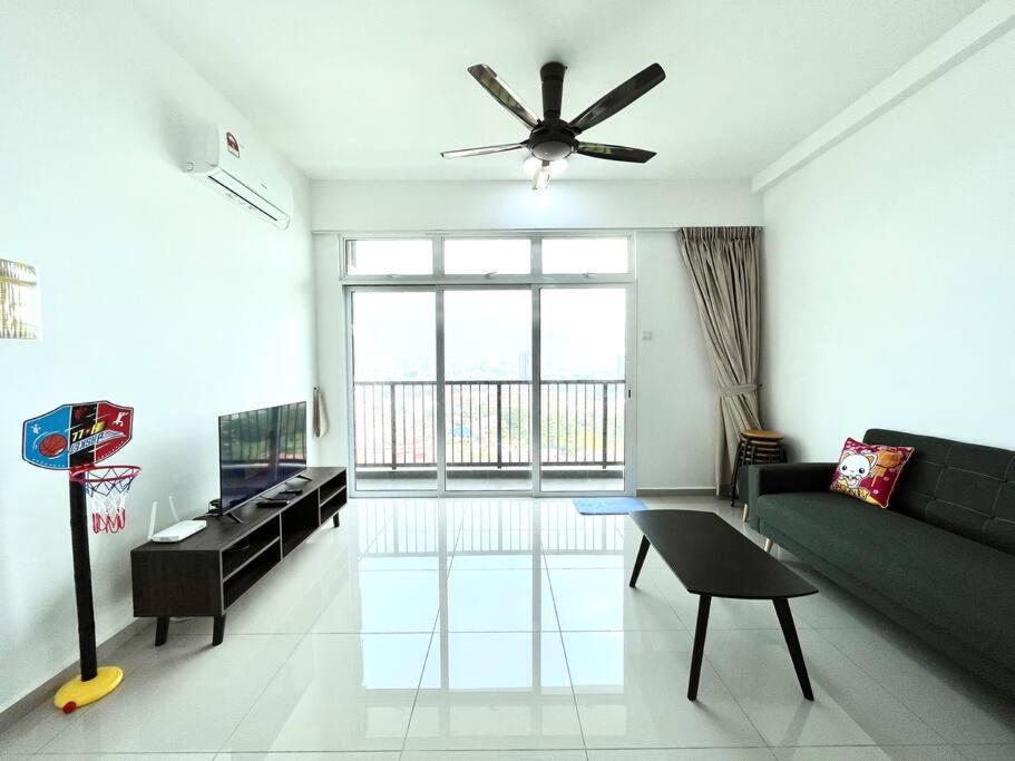 Urban Home-Swimming Pool-City Center Malacca Kültér fotó