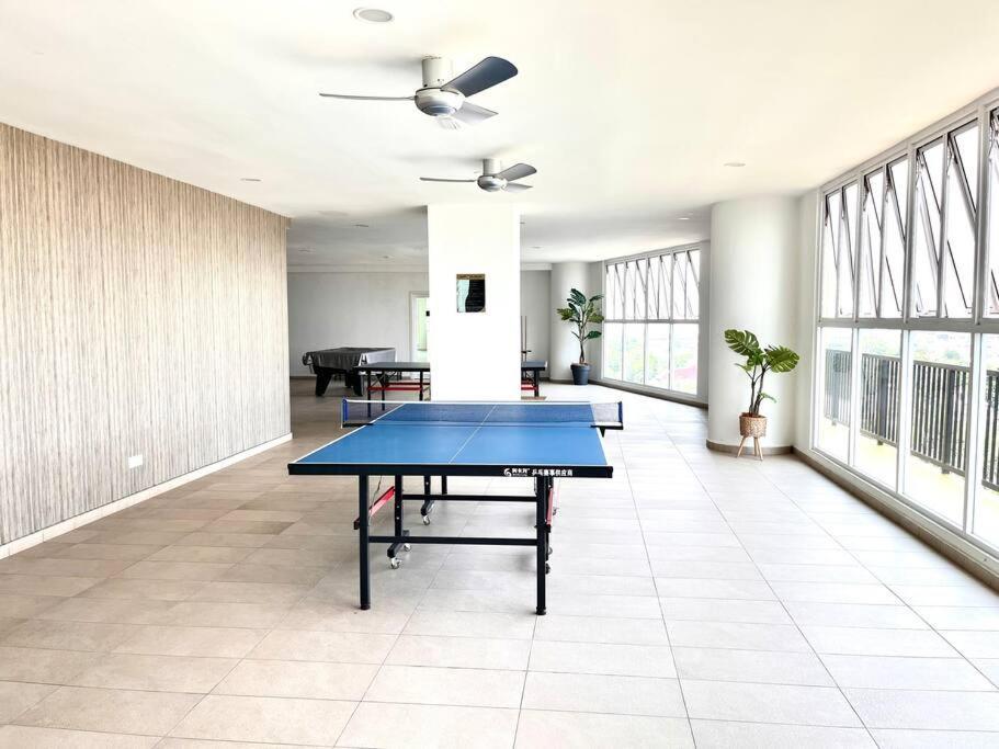 Urban Home-Swimming Pool-City Center Malacca Kültér fotó